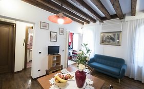 Smart Venice Apartment